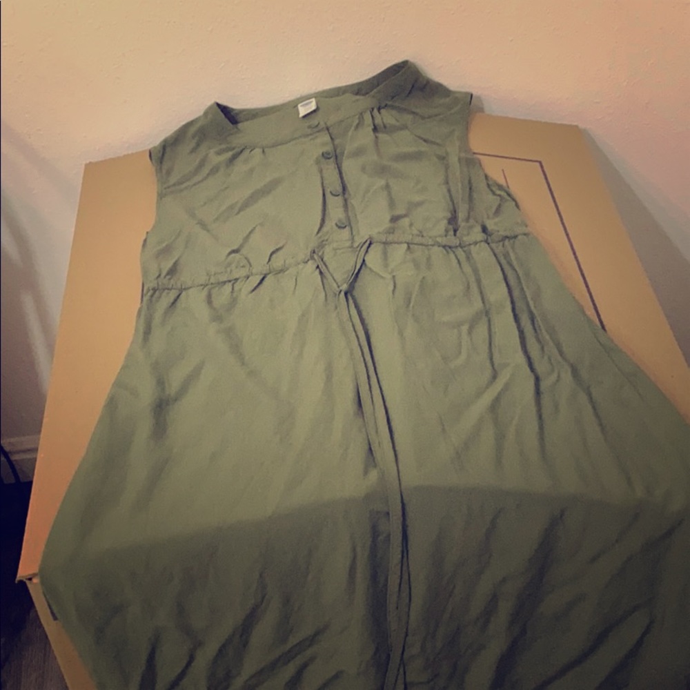 Knee length green dress